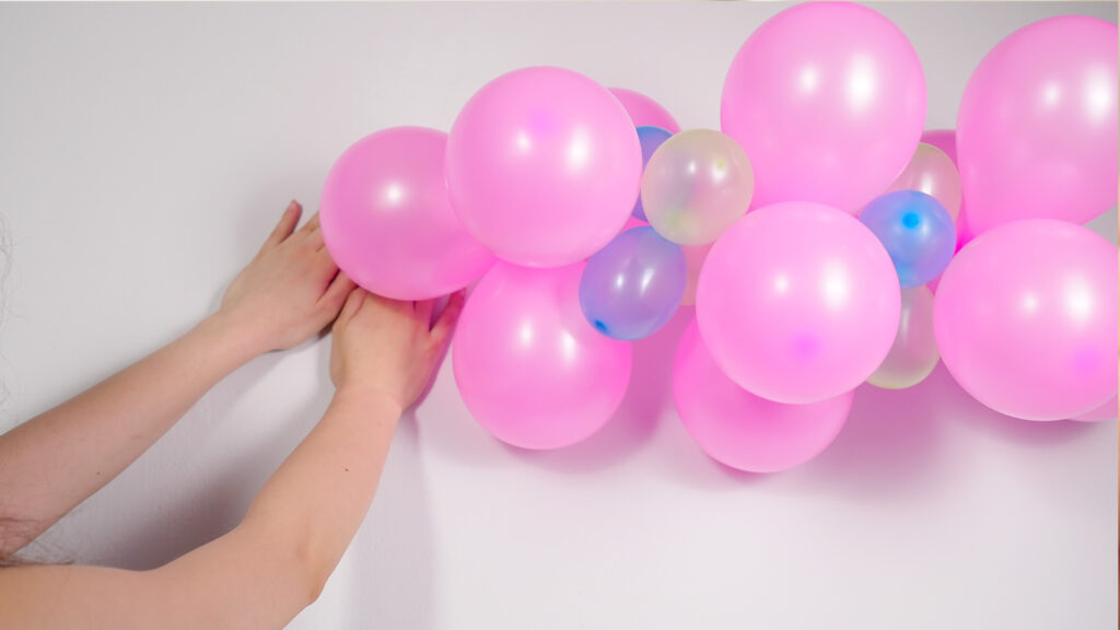 How to Tie Balloons